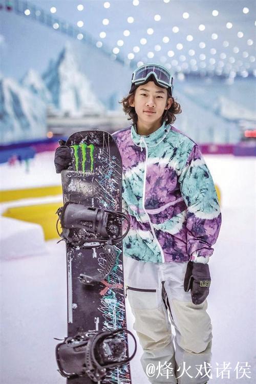 苏翊鸣高难动作震撼全场，打破吉尼斯世界纪录