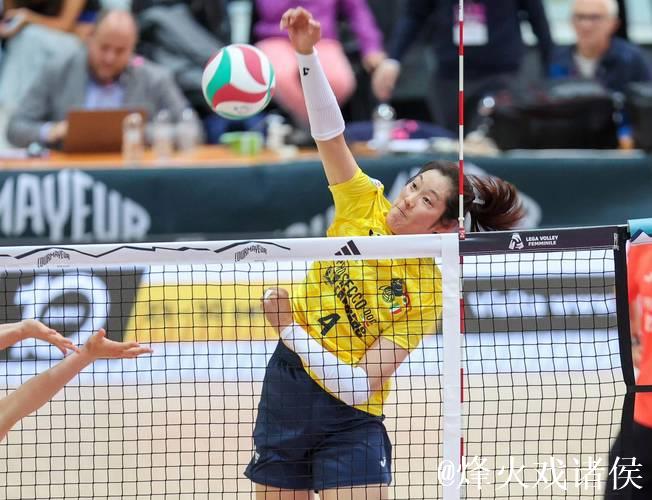 朱婷贡献11分难挽颓势 科内利亚诺1-3不敌对手遭遇意甲赛季首败